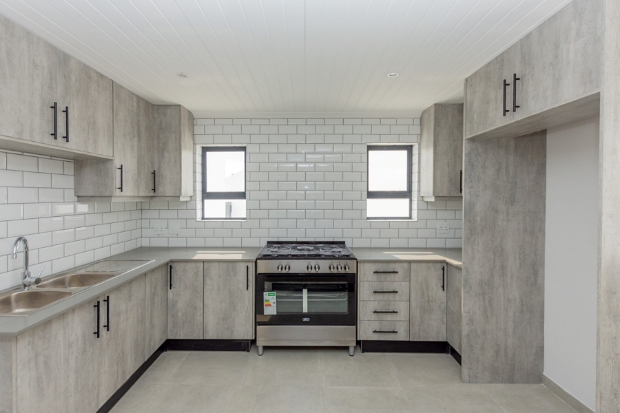 3 Bedroom Property for Sale in Atlantic Sands Private Estate Western Cape